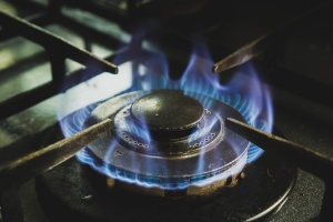 kwon-junho-CdW4DAF5i7Q-unsplash Gas burner on stove