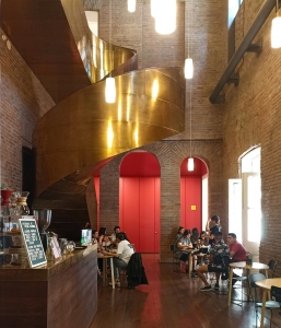 angelica-arias-H-Vfdj9Rumo-unsplash restaurant in Chile - an emerging energy market