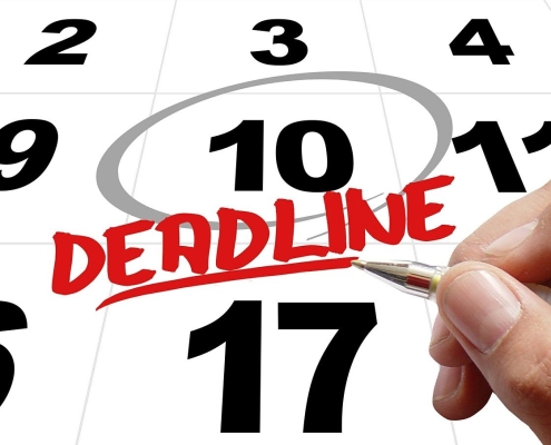 meeting-481444_1280 calendar with date circled and words "deadline" in red against a white background: Hedging 301 - Options - what are they?